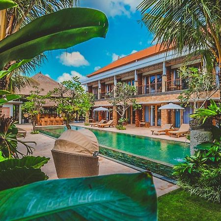 Kahayana Suites Ubud Exterior photo